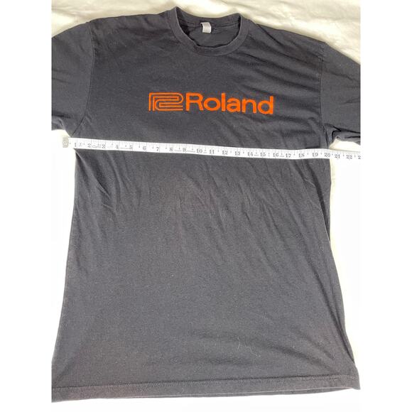Roland Logo Black T-Shirt Music Gear Graphic Tee XL - Picture 3 of 6